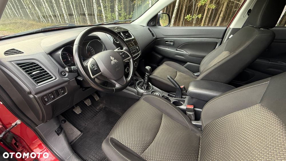 Mitsubishi ASX 1.8 DID Invite 4WD AS&G - 14