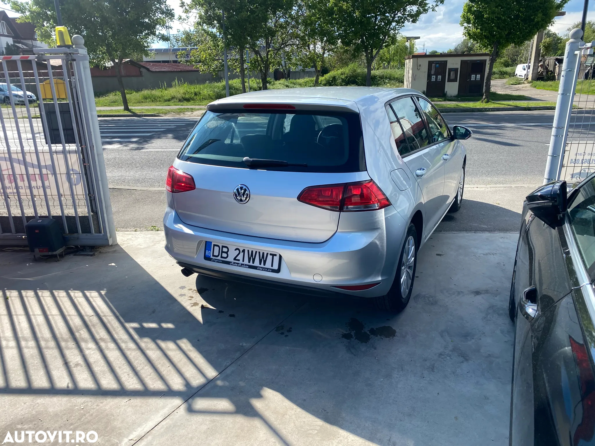 Volkswagen Golf 1.6 TDI BlueMotion Technology Comfortline - 5