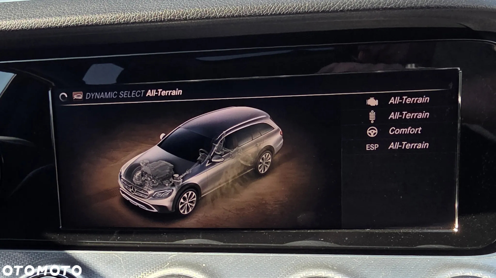 Mercedes-Benz Klasa E 220 d 4-Matic All-Terrain - 14