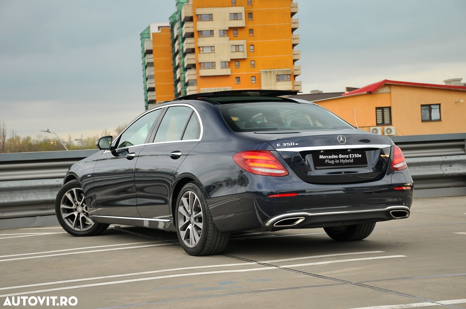 Mercedes-Benz E 350e 9G-TRONIC Exclusive - 13