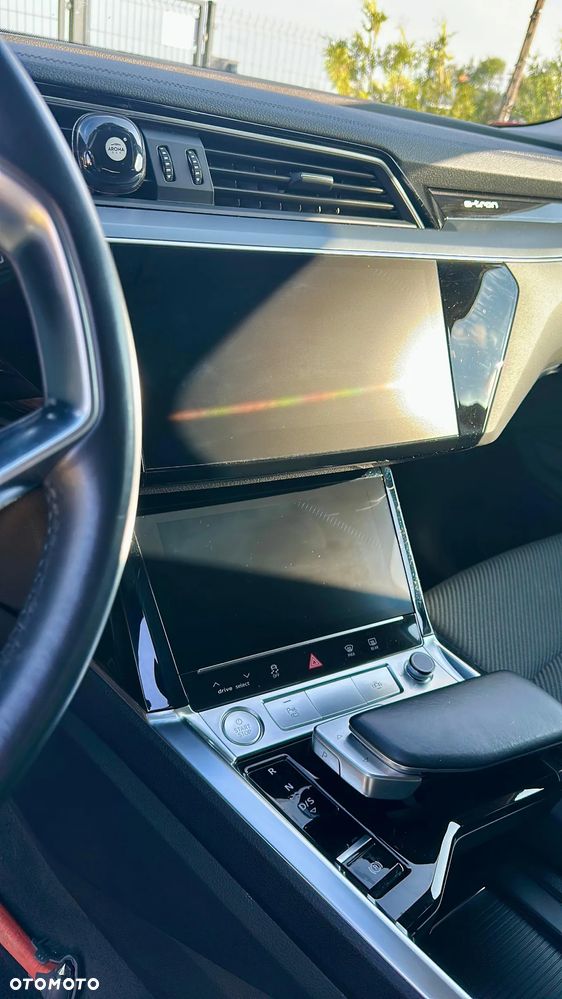 Audi e-tron 50 quattro - 28
