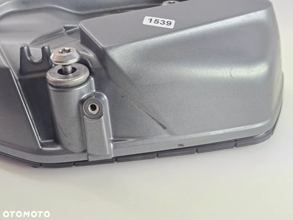 DEKIEL LEWY  POKRYWA USZCZELKA SRUBY BMW R 1250 - 5