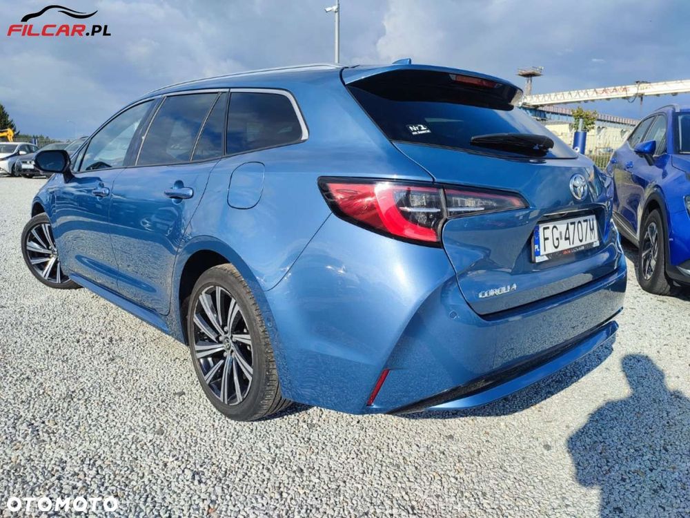 Toyota Corolla - 4