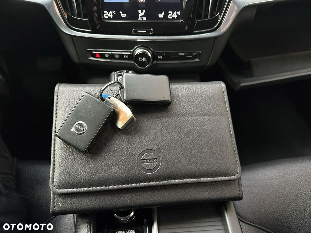 Volvo V90 - 23