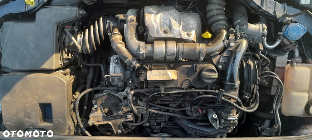 Ford Focus 1.6 TDCi DPF Start-Stopp-System Titanium - 17