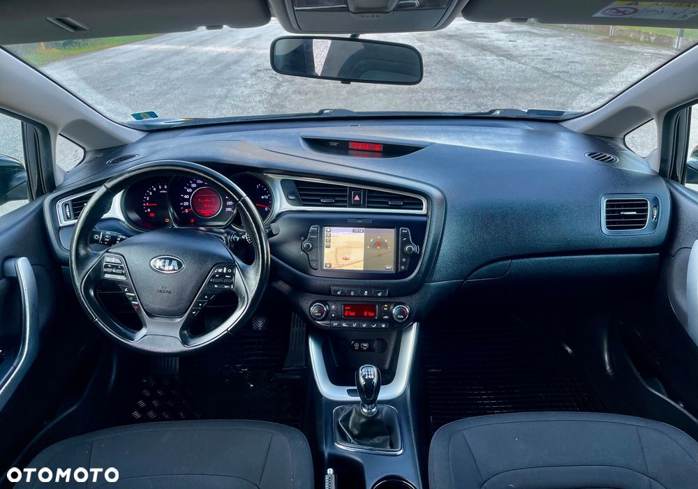 Kia Ceed Cee'd 1.6 CRDi L Business Line - 10