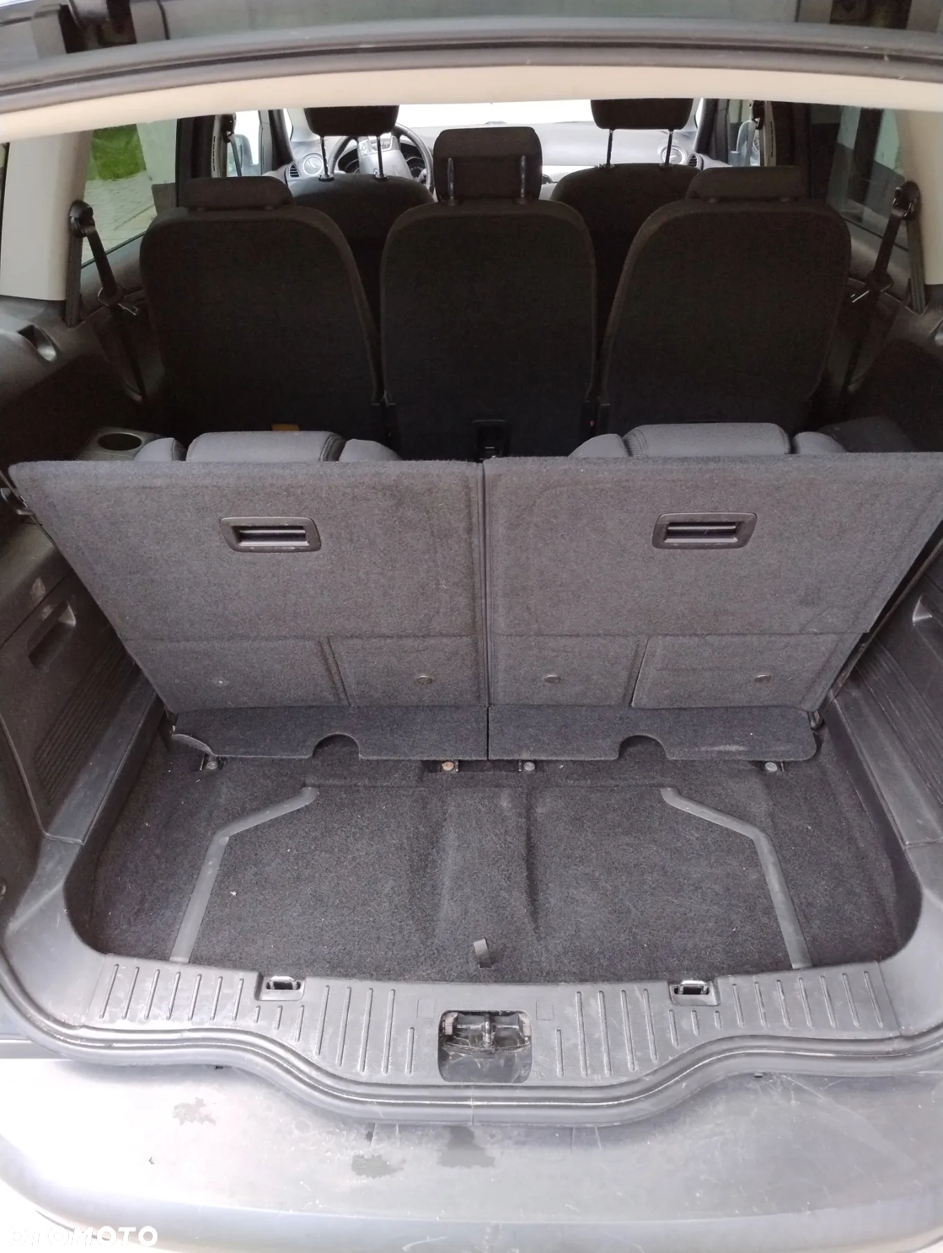 Ford S-Max 2.2 TDCi DPF Titanium - 14