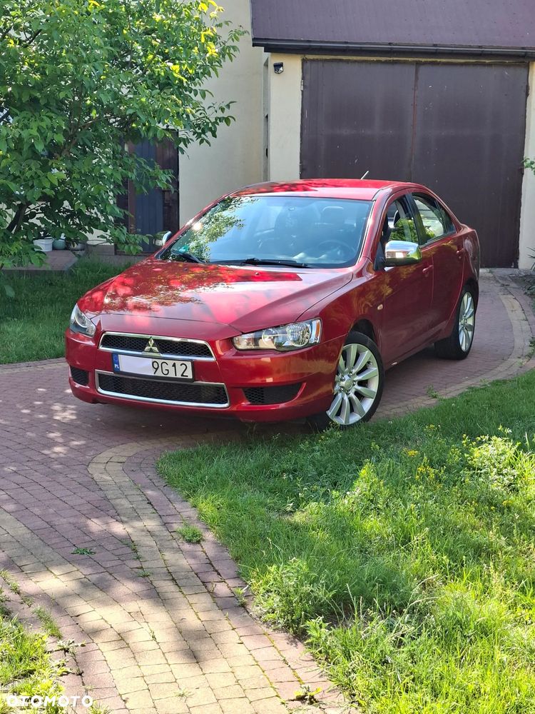 Mitsubishi Lancer 2.0 DI-D Intense - 1