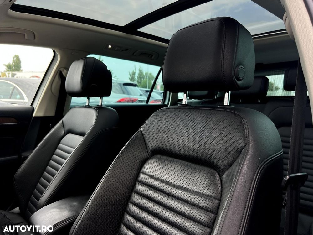 Volkswagen Passat Alltrack - 31