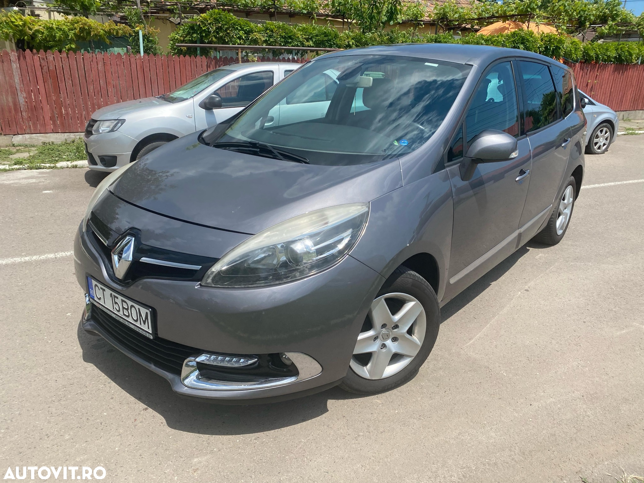 Renault Scenic dCi 110 EDC LIMITED - 2