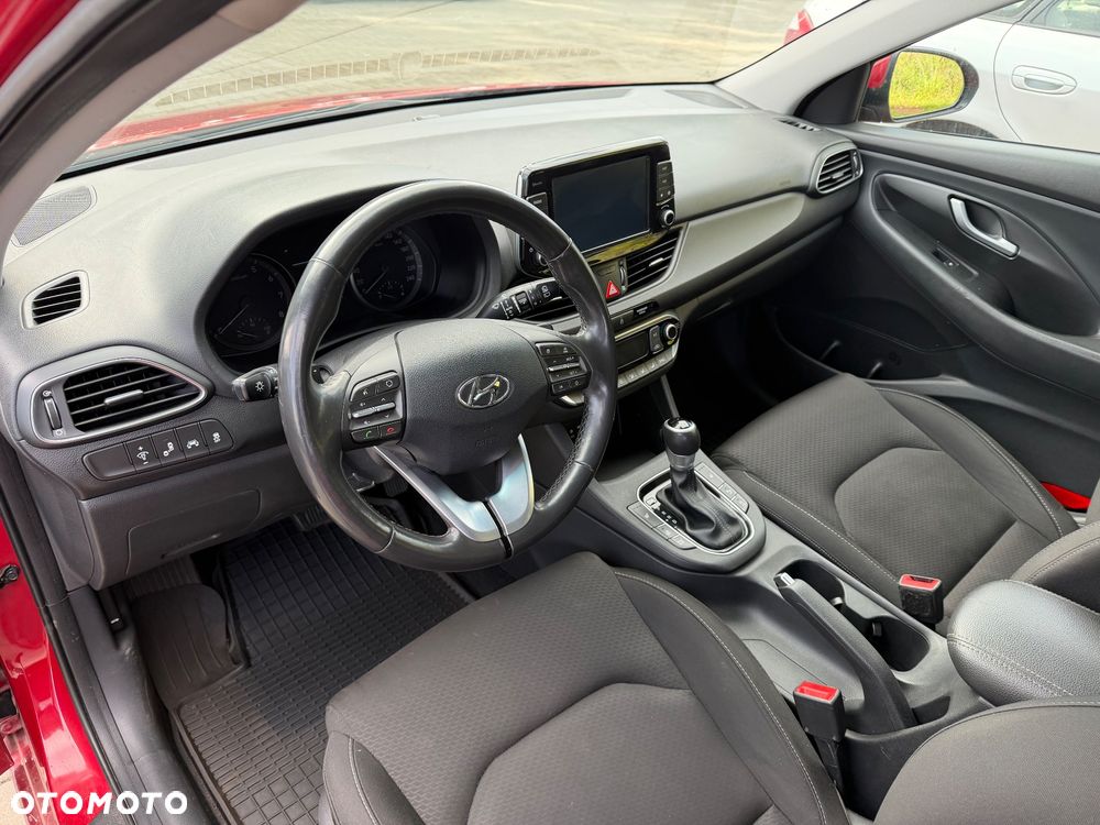 Hyundai i30 1.4 T-GDI Comfort DCT - 9