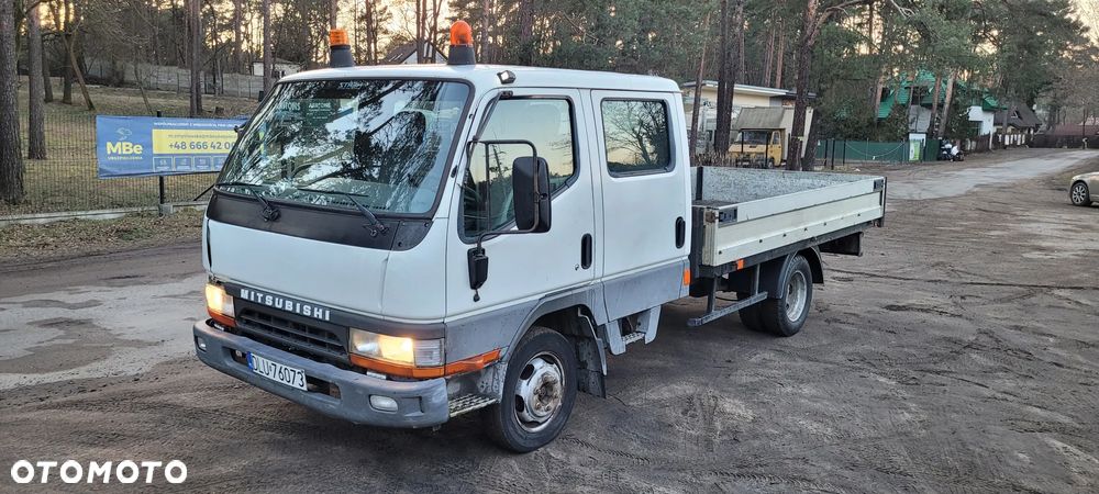 Mitsubishi Canter - 1