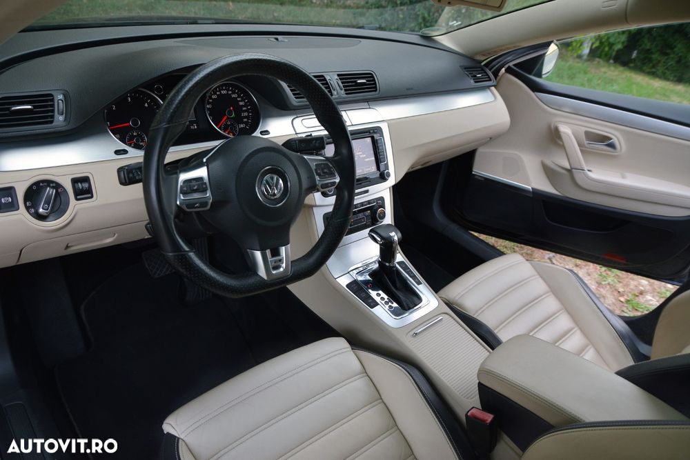 Volkswagen Passat CC - 15