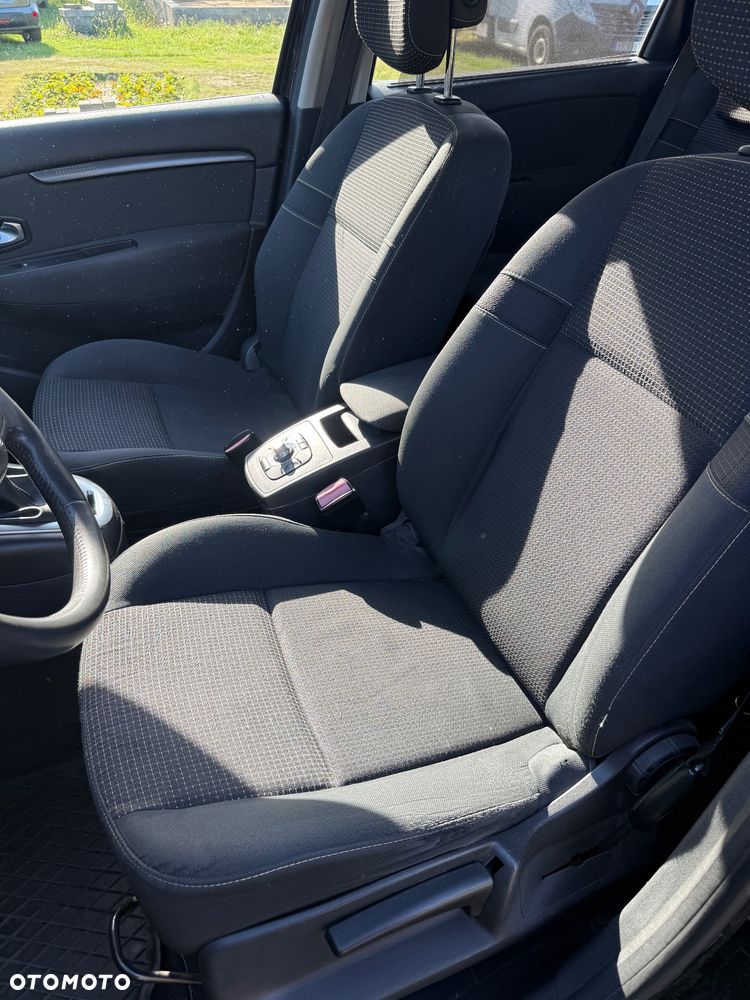 Renault Scenic 1.4 16V TCE Bose Edition - 9