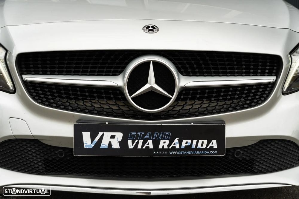 Mercedes-Benz A 180 d Style Plus Aut. - 37