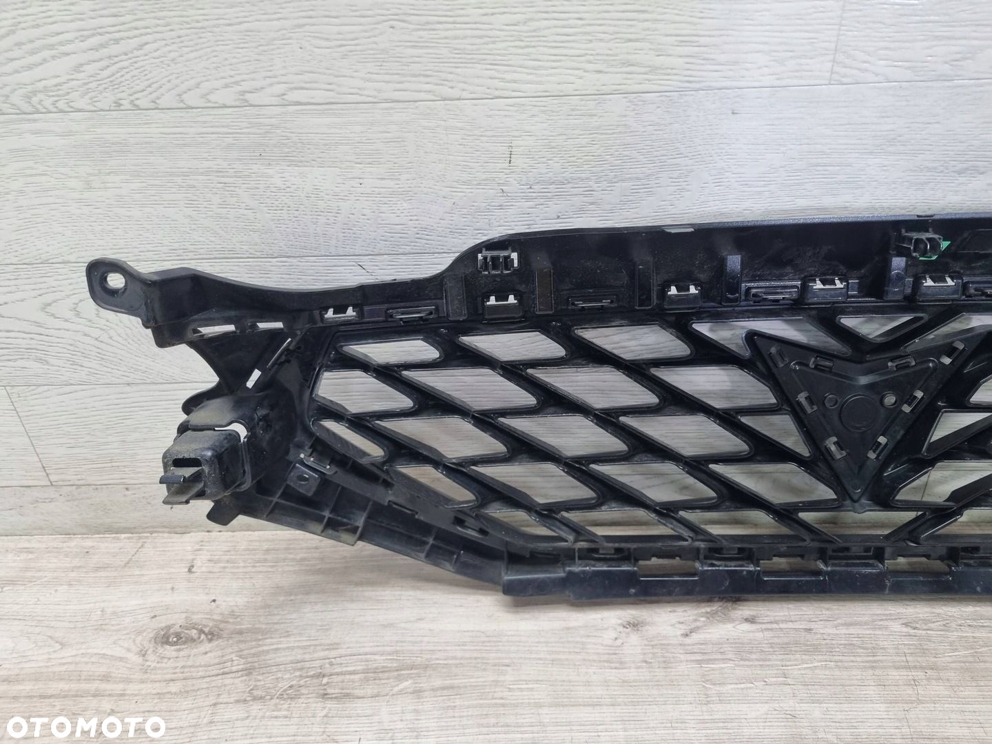 Seat Leon IV 2020 Z przodu Maskownica / Grill / Atrapa górna chłodnicy - 5