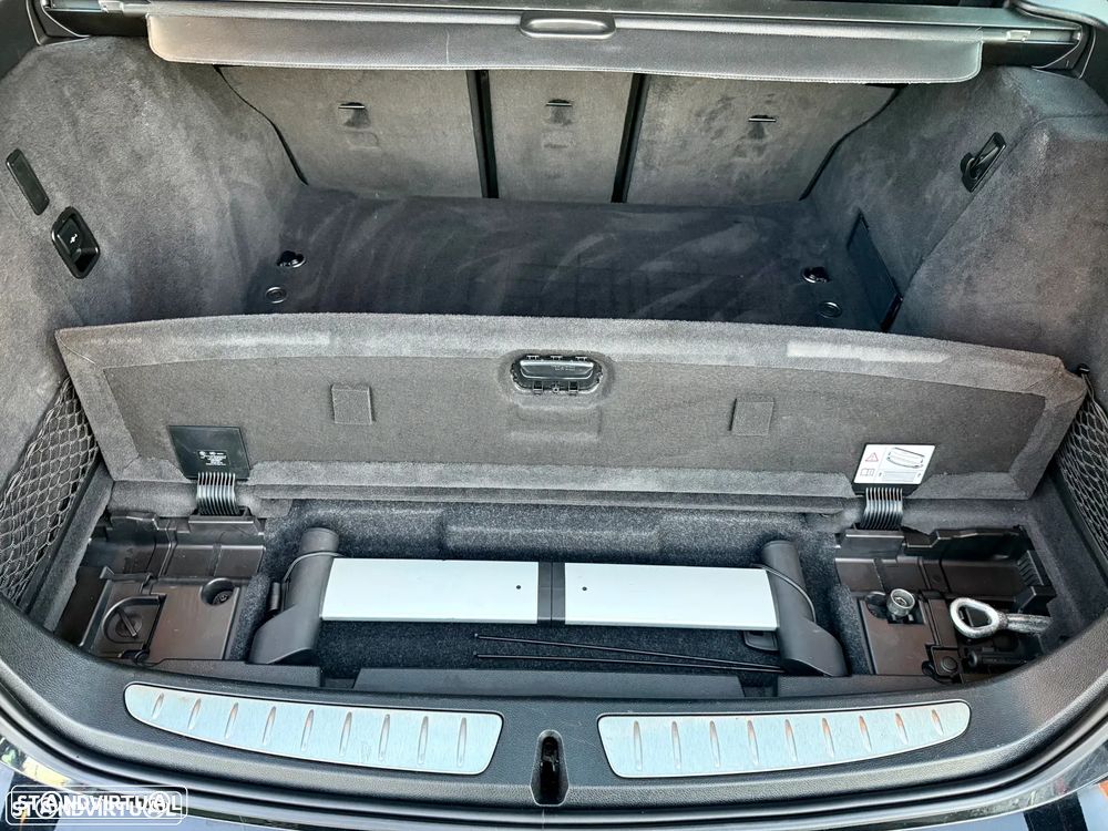 BMW 320 d Touring Ultimate Auto - 18