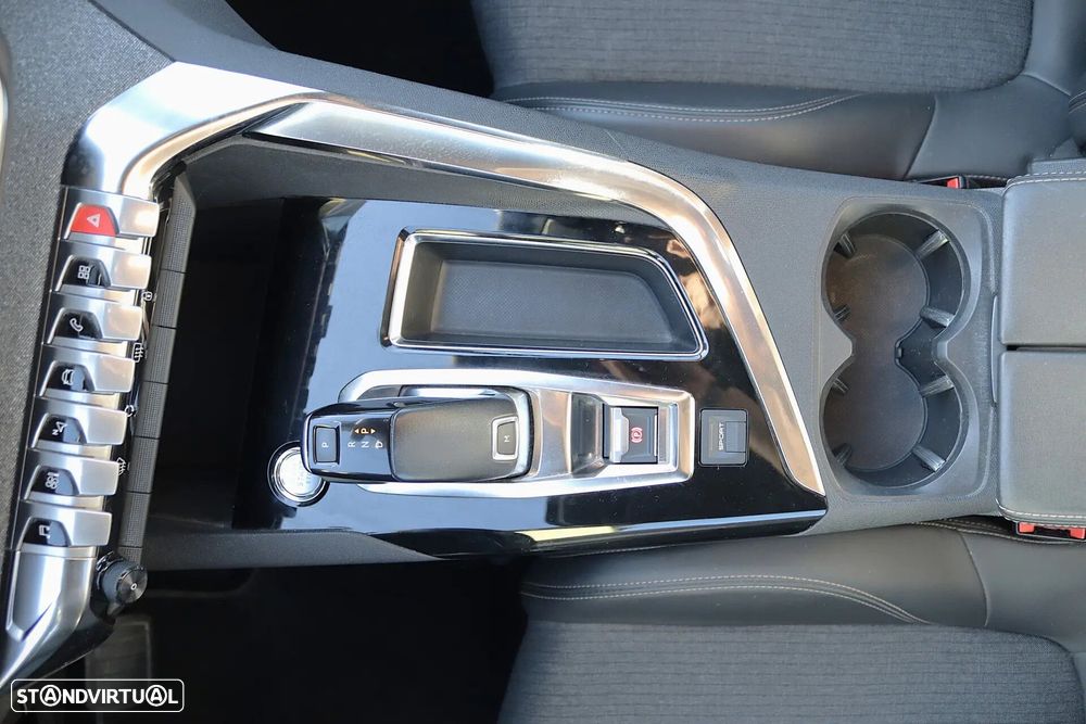 Peugeot 3008 1.5 BlueHDi GT Line EAT8 - 15