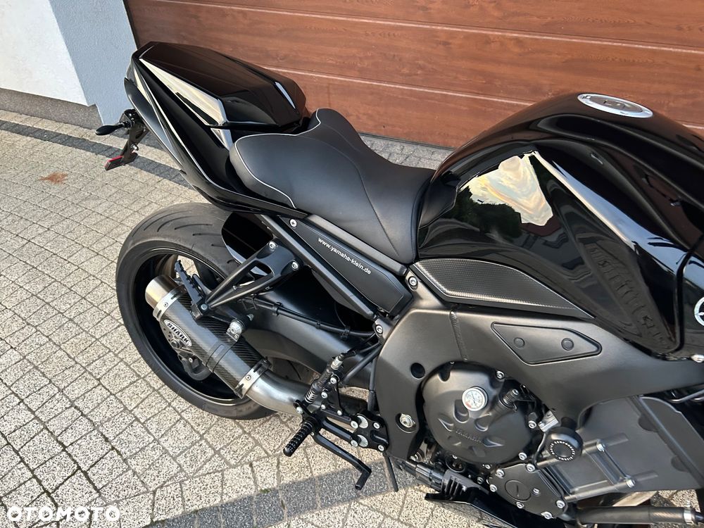 Yamaha FZ - 26