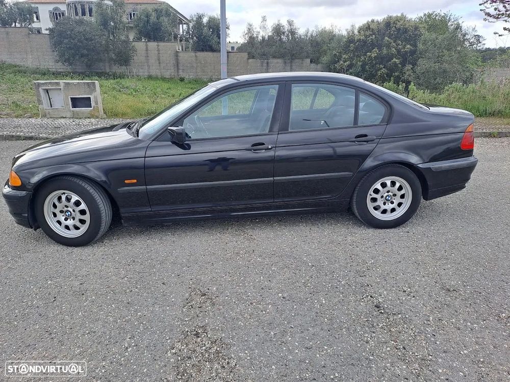 BMW 320 d - 10
