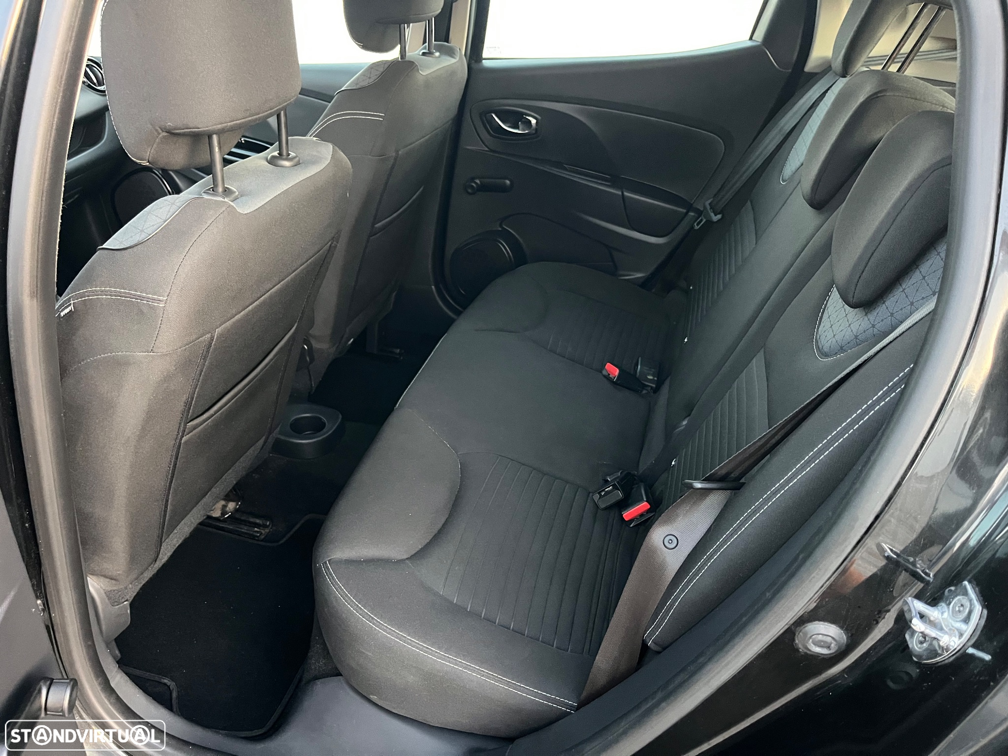 Renault Clio (Energy) TCe 90 Start & Stop LIMITED - 12