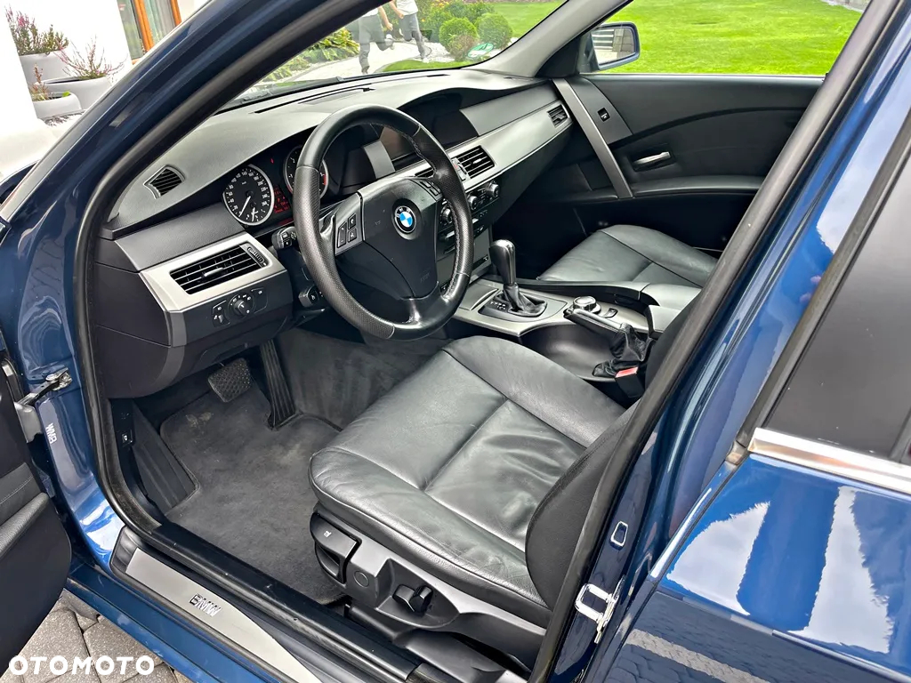 BMW Seria 5 525d Touring - 20