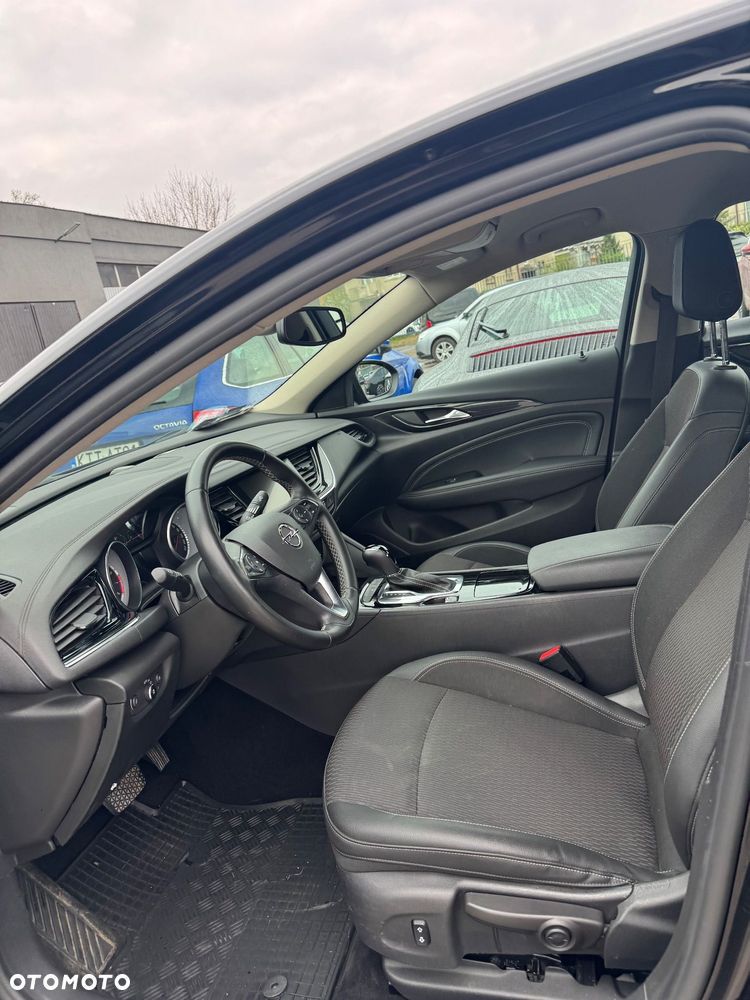 Opel Insignia CT 1.5 T Elite S&S - 12