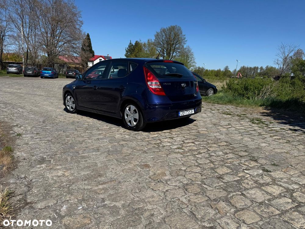 Hyundai i30 1.6 CRDi Blue Classic - 4