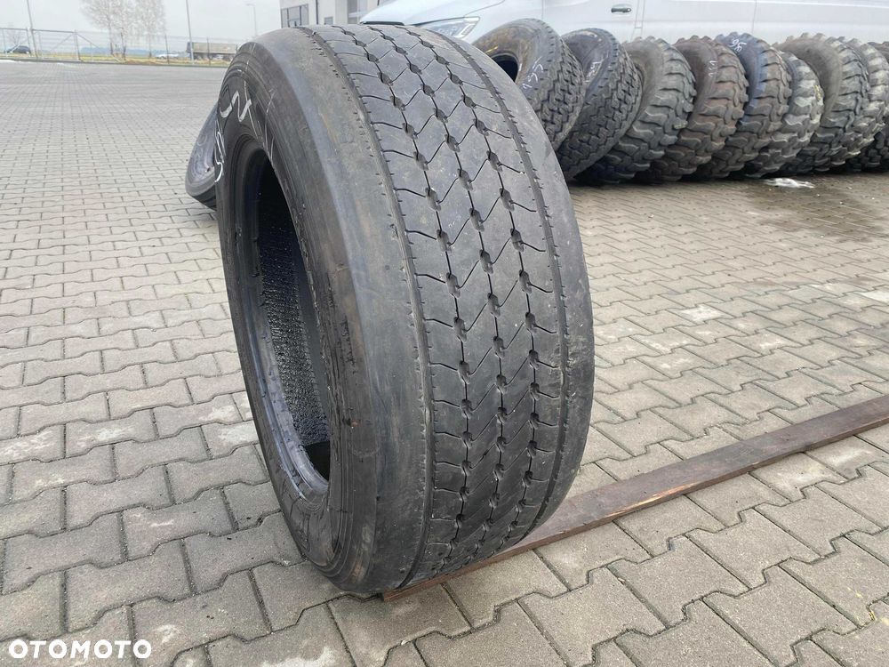 Opona 355/50R22.5 GOODYEAR KMAX S HL Przód 9-11mm - 1