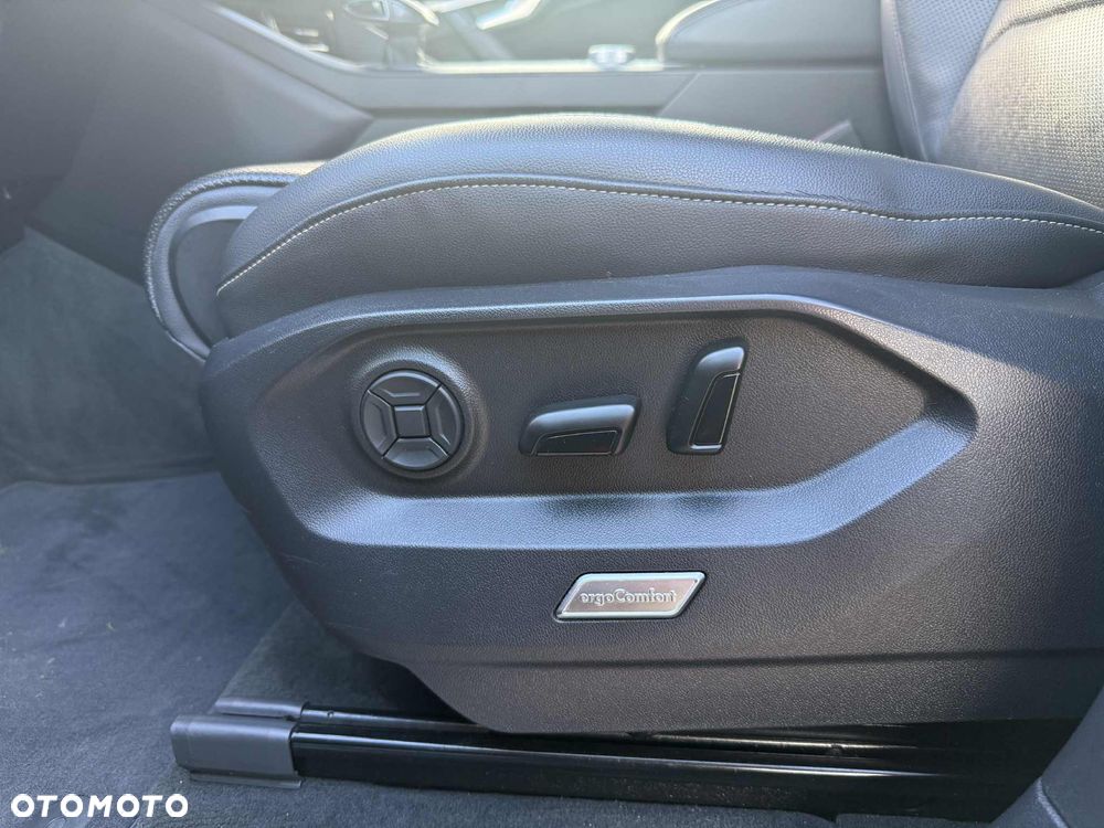 Volkswagen Touareg ver-3-0-v6-tdi-scr-4mot-elegance - 19