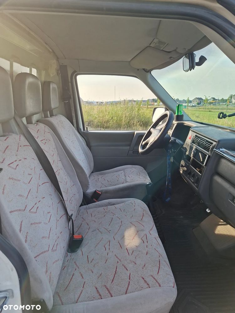 Volkswagen Transporter L - 6