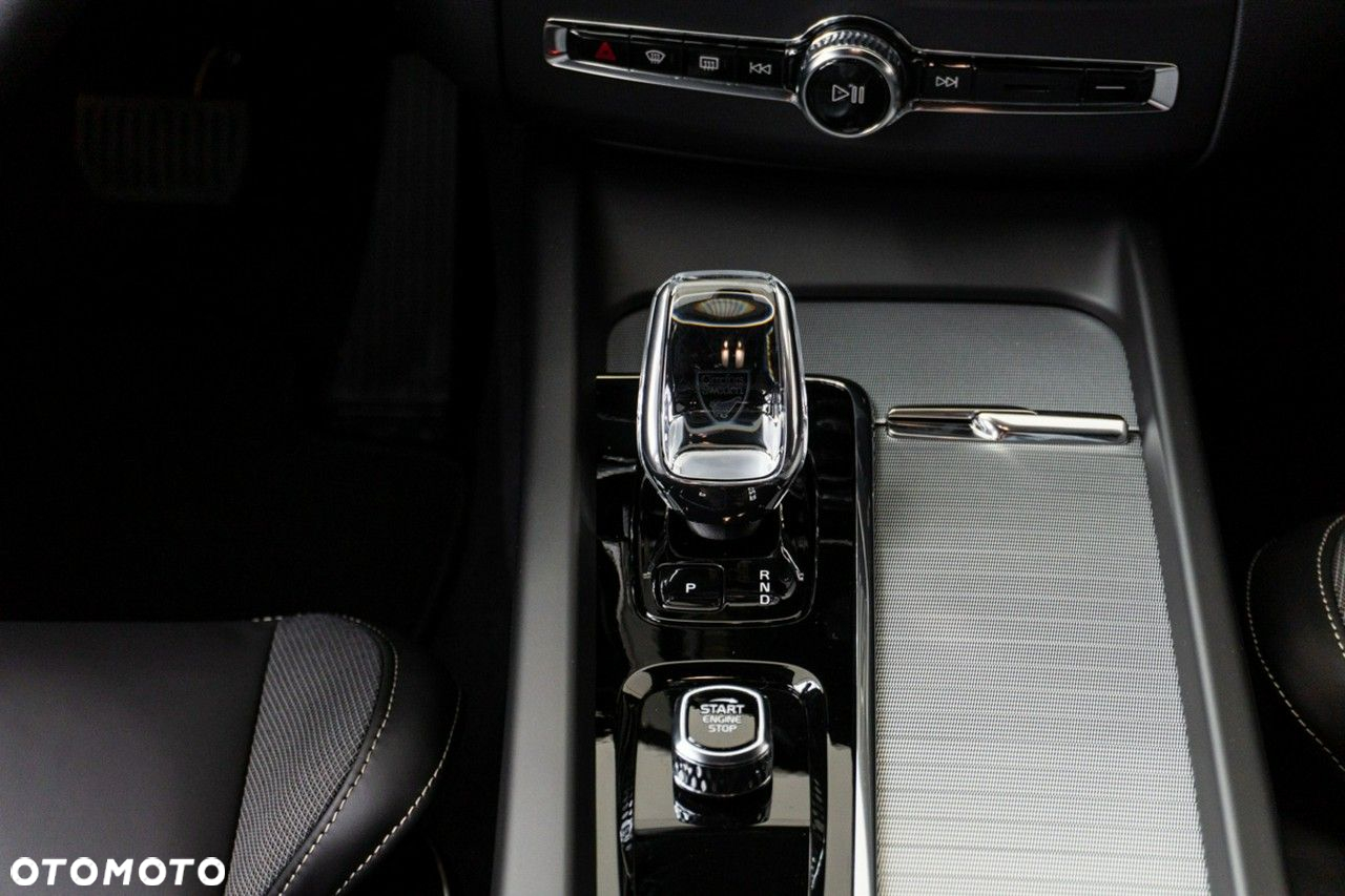 Volvo XC 60 - 23