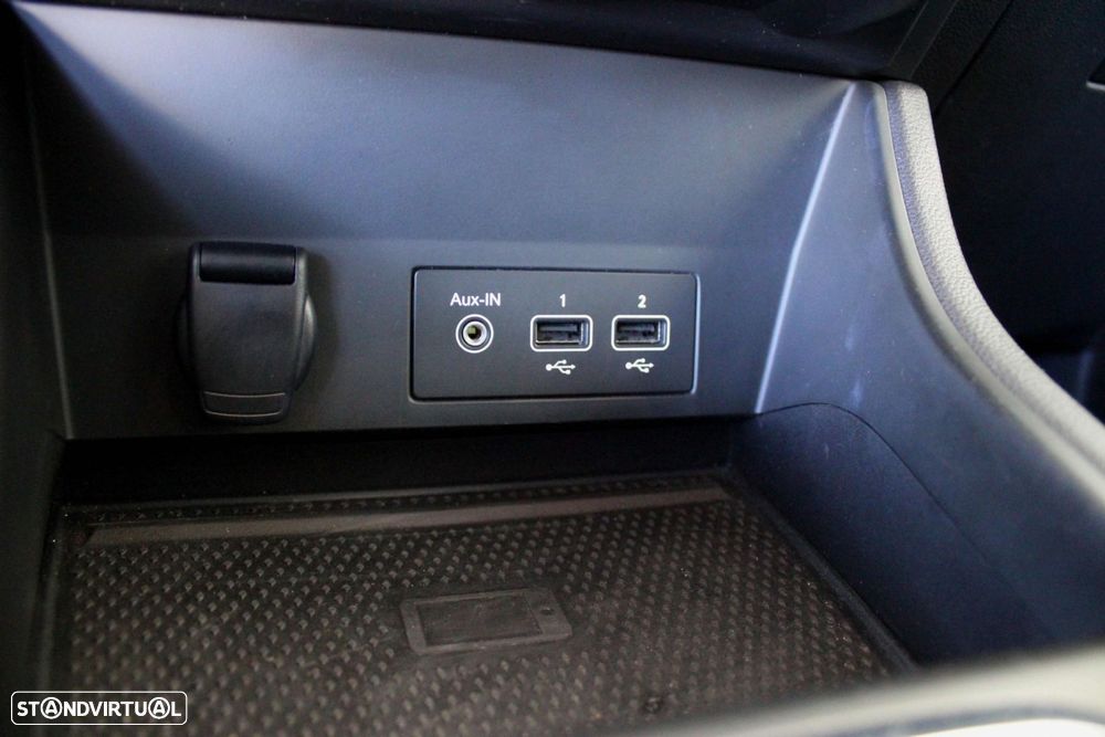 Renault Captur 1.0 TCe Exclusive - 36