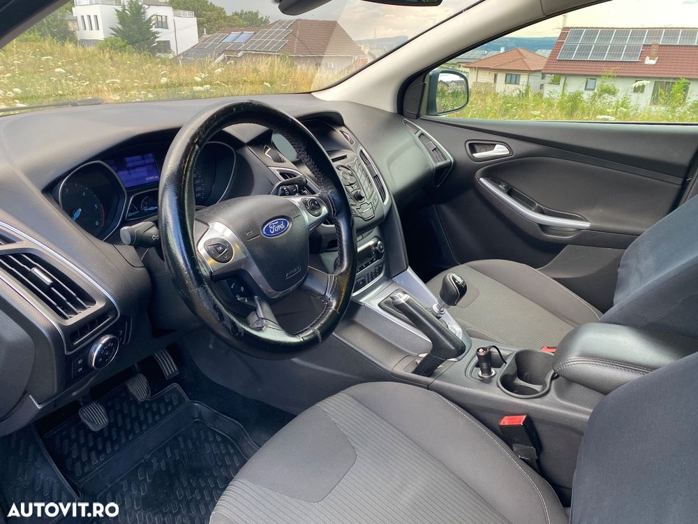 FORD Focus 2012 — imagine 3
