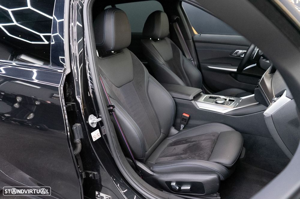 BMW 330 e Pack M Auto - 42
