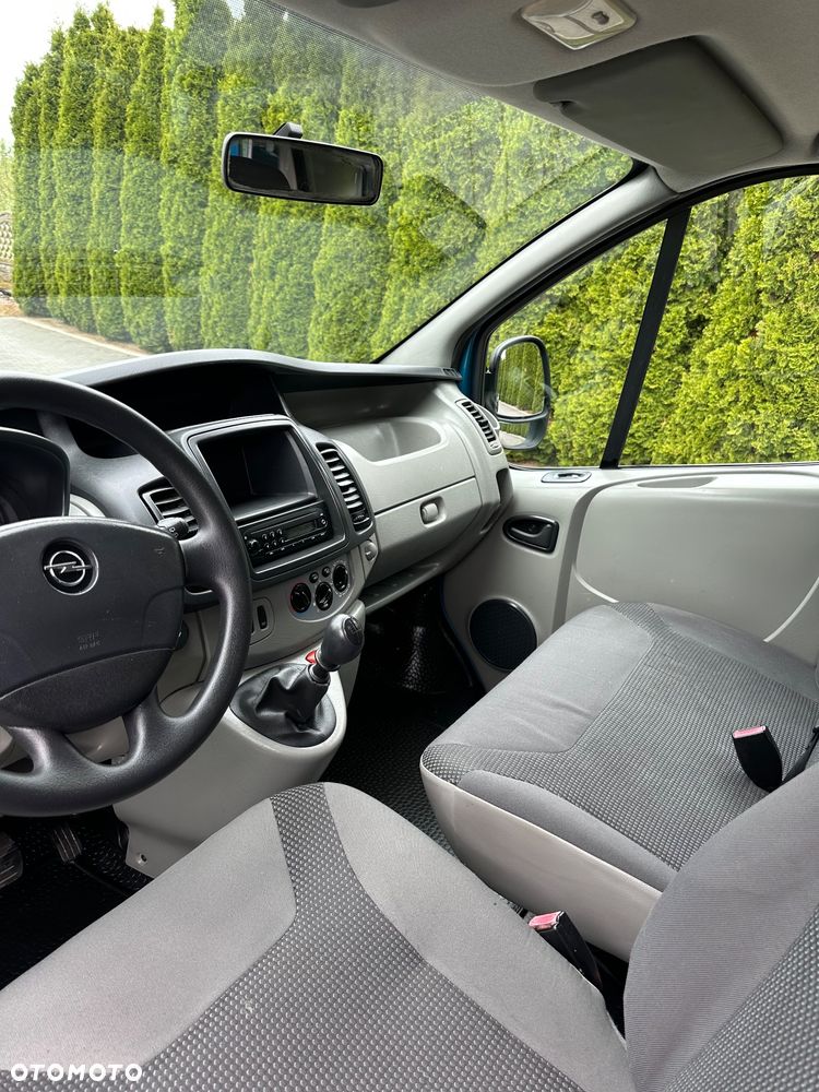 Opel Vivaro - 16