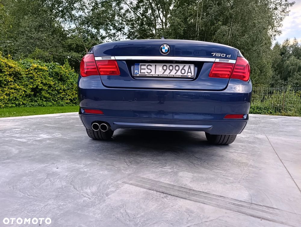 BMW Seria 7 - 11