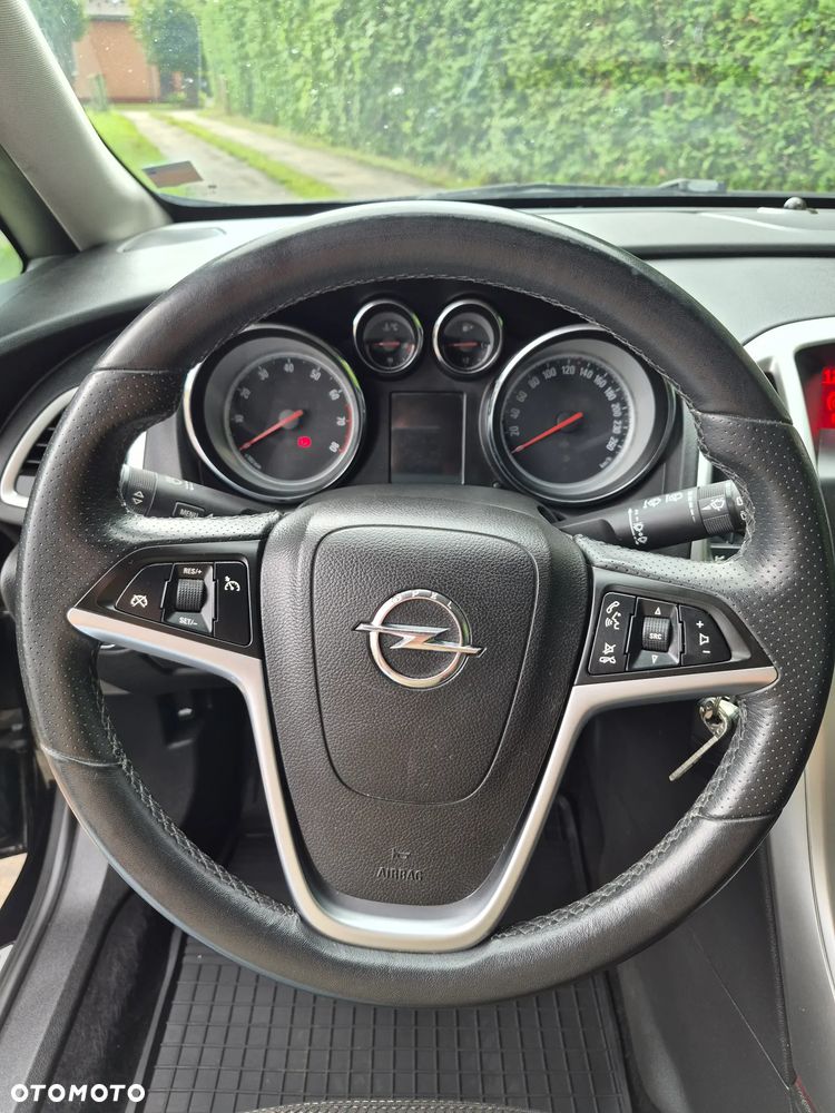 Opel Astra 1.4 Turbo - 24