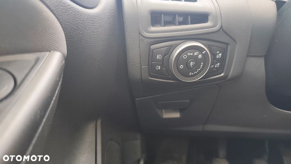 Ford Focus 1.5 TDCi Gold X - 13