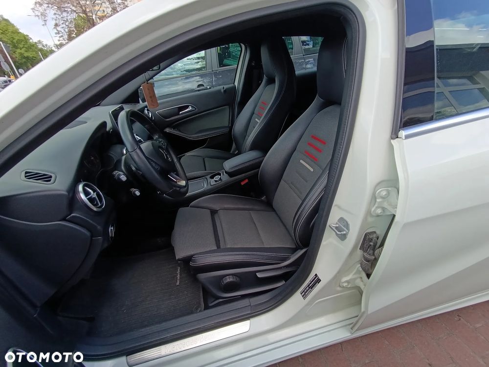 Mercedes-Benz Klasa A 180 7G-DCT Style - 9