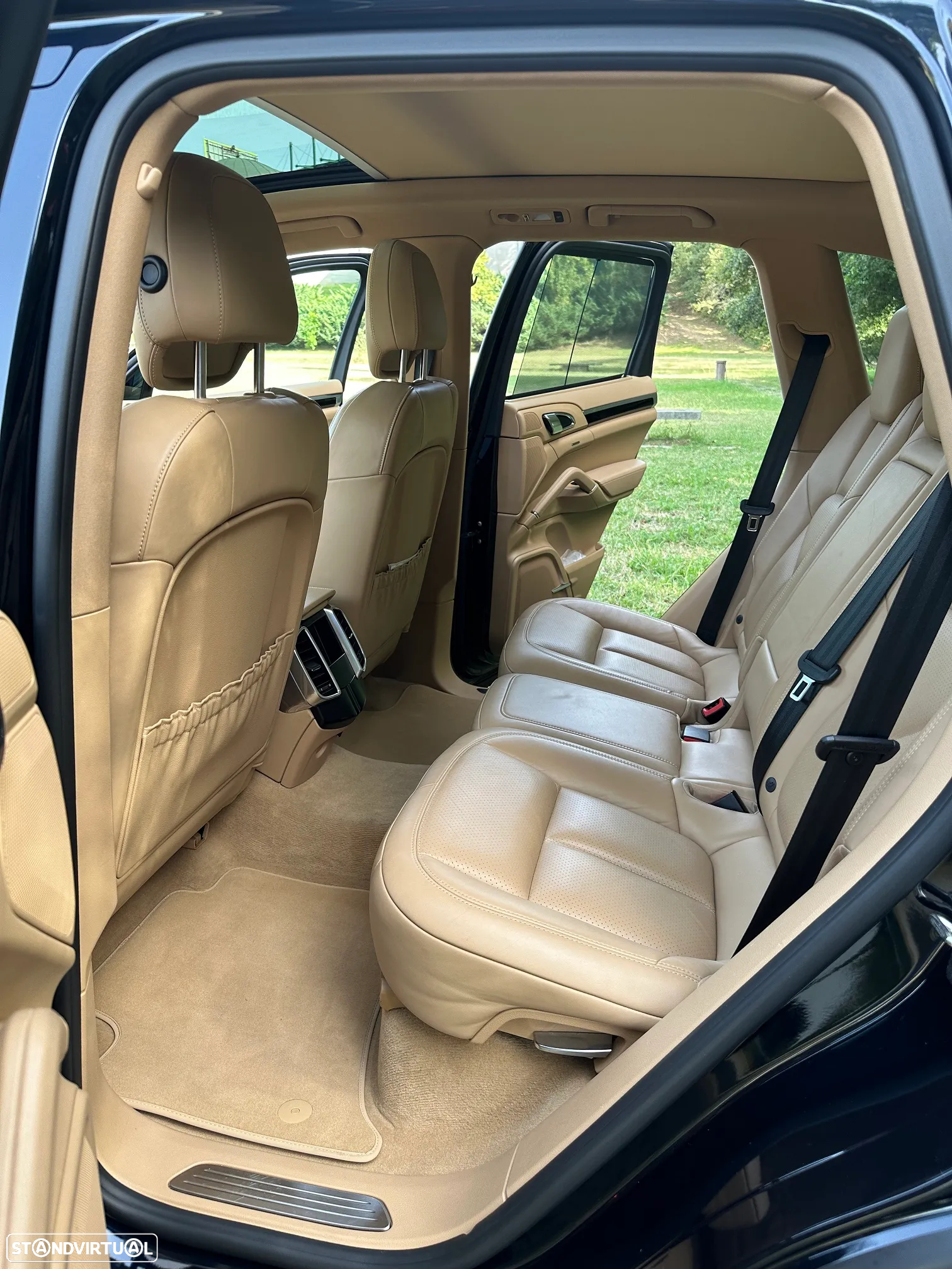 Porsche Cayenne Standard - 6