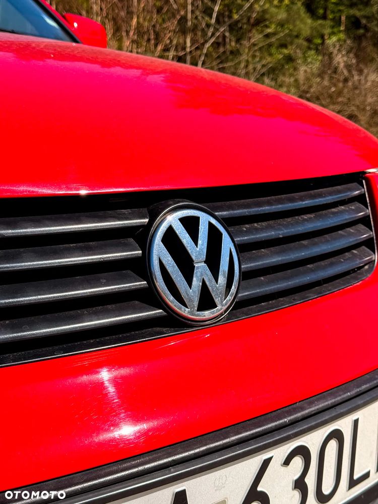 Volkswagen Passat 1.8 Comfortline - 17