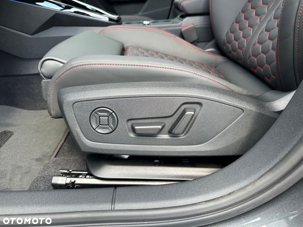 Audi RS3 Sportback - 15