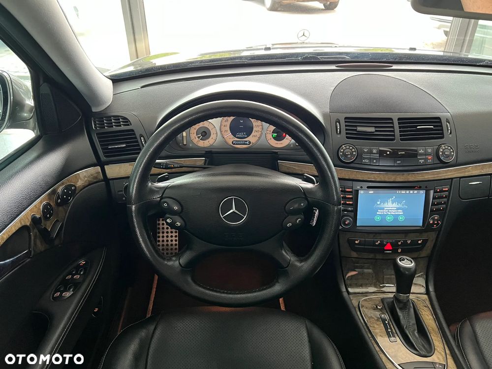 Mercedes-Benz Klasa E 320 CDI Avantgarde - 22