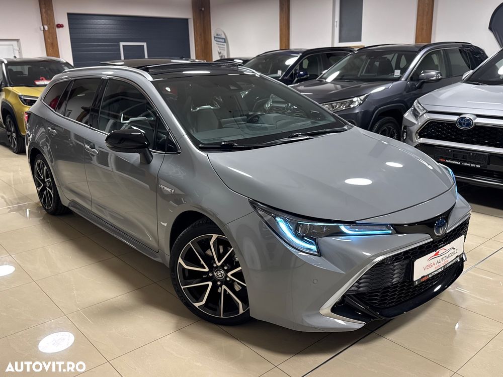 Toyota Corolla 2.0 HSD Exclusive Plus GR Sport Bi-Tone - 3