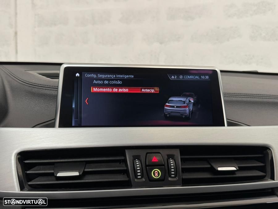 BMW X2 25 e xDrive Pack M - 30