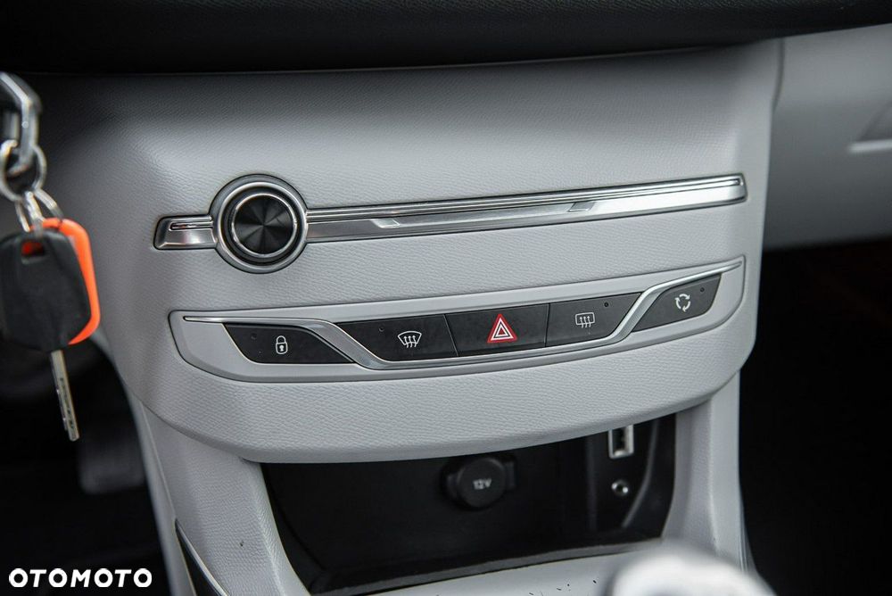 Peugeot 308 BlueHDi FAP 120 Stop&Start GT-Line Edition - 22