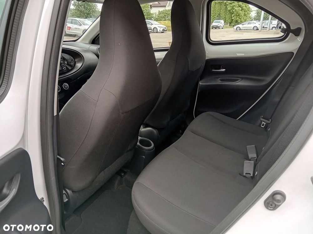 Toyota Aygo X - 10