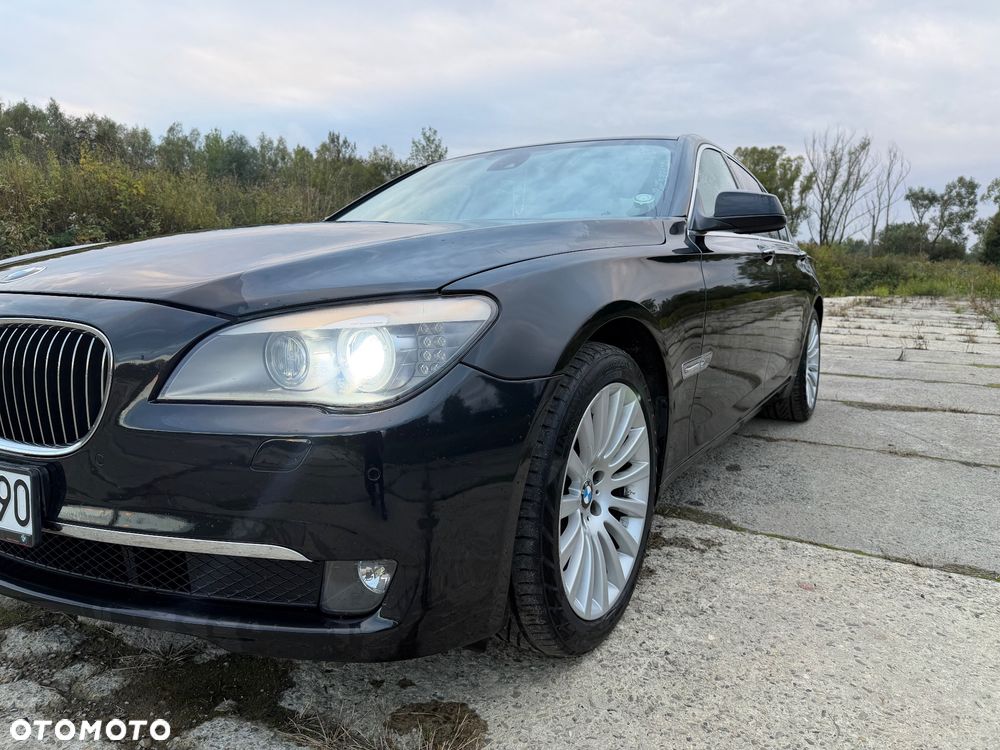 BMW Seria 7 740d xDrive - 2