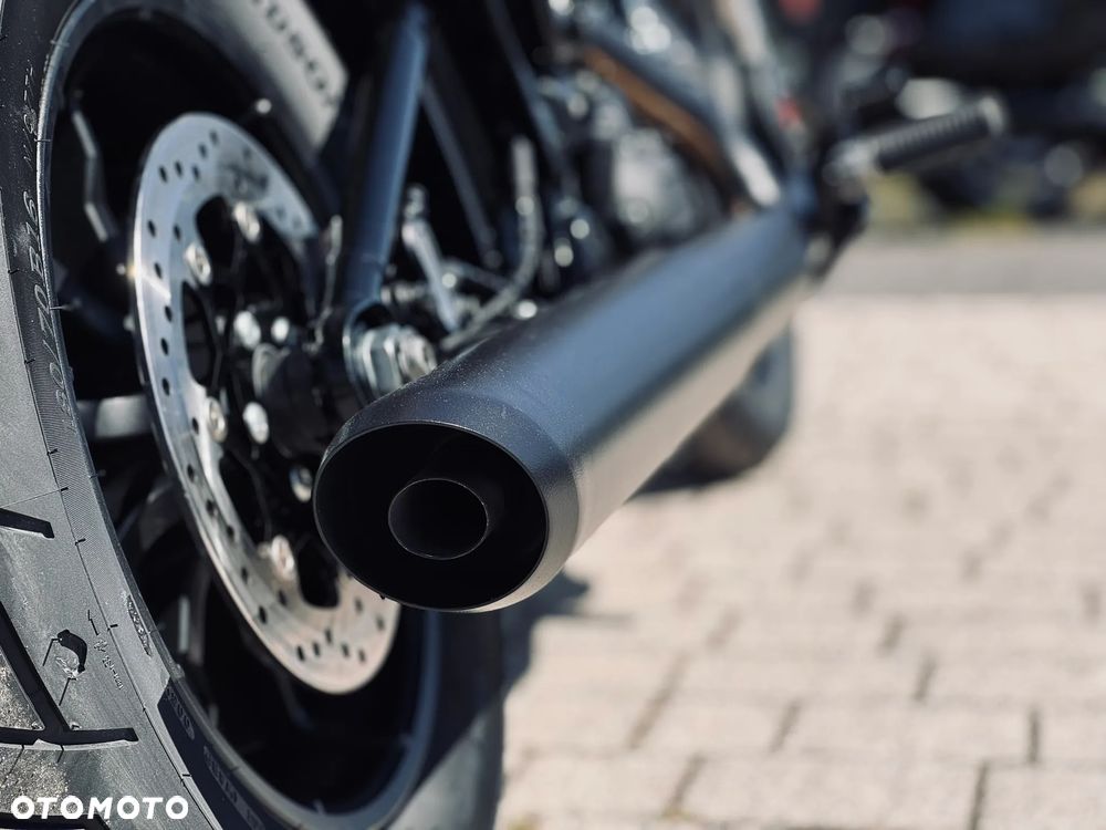 Harley-Davidson Softail Low Rider - 10